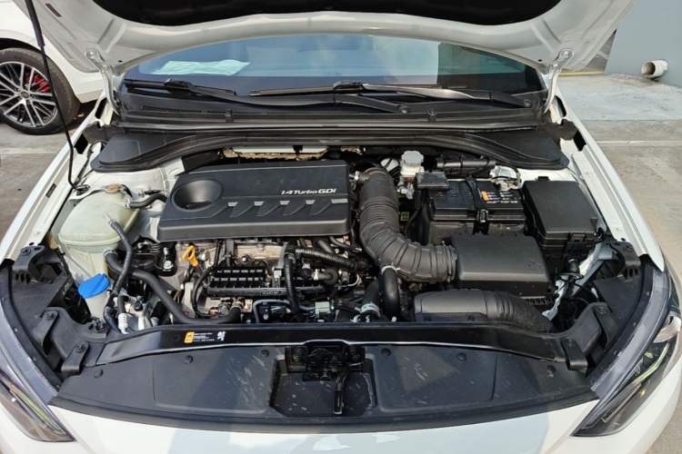 Used Hyundai Elantra (6th Generation / Lingdong) 2020 1.4T Dual-Clutch Xuan Dong · Dynamic Version Engine Bay