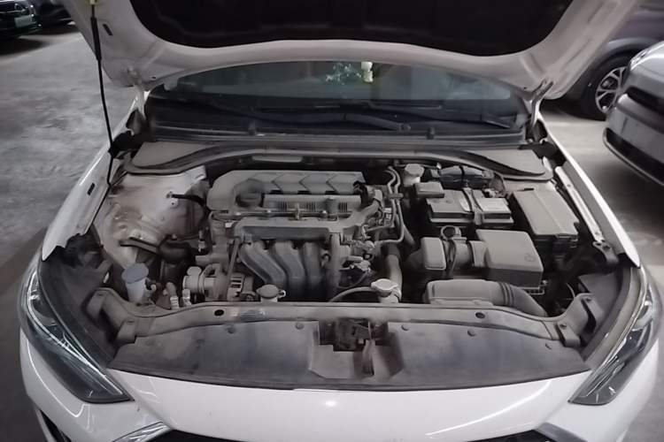 Used Hyundai Elantra (6th Generation / Lingdong) 2020 1.5L CVT Smart & Stylish – Elite Version Engine Bay