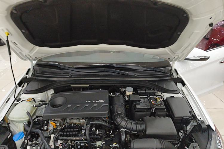 Used Hyundai Elantra (6th Generation / Lingdong) 2020 1.4T Dual-Clutch Xuan Dong · Dynamic Version Engine Bay