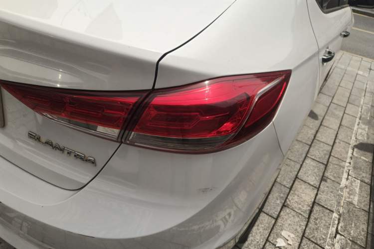 Used Hyundai Elantra (6th Generation / Lingdong) 2020 1.5L CVT Smart & Stylish – Elite Version Exterior 1