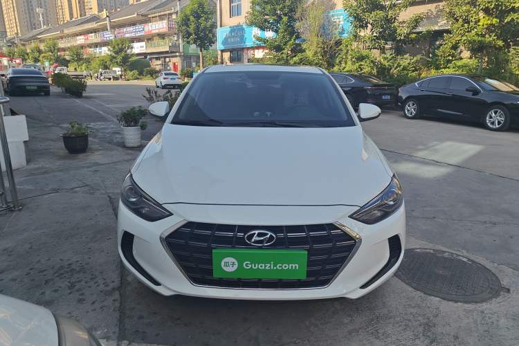 Used Hyundai Elantra (6th Generation / Lingdong) 2020 1.5L CVT Smart & Stylish – Elite Version Exterior 1