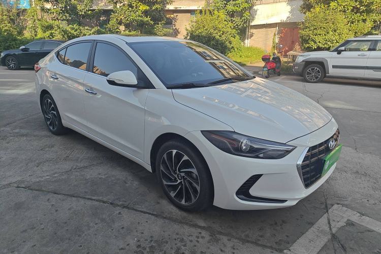 Used Hyundai Elantra (6th Generation / Lingdong) 2020 1.5L CVT Smart & Stylish – Elite Version Exterior 2