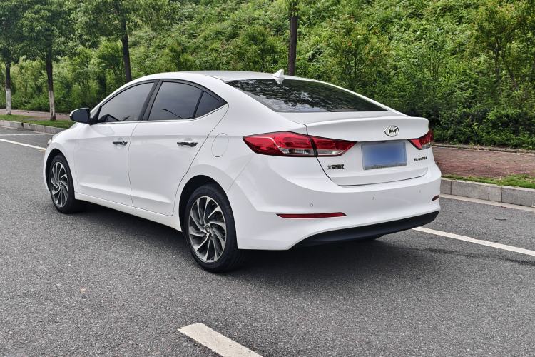 Used Hyundai Elantra (6th Generation / Lingdong) 2020 1.5L CVT Smart & Stylish – Elite Version Exterior 3