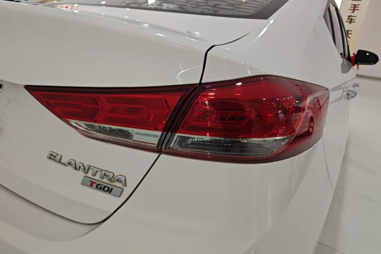 Used Hyundai Elantra (6th Generation / Lingdong) 2020 1.4T Dual-Clutch Xuan Dong · Dynamic Version Exterior 3