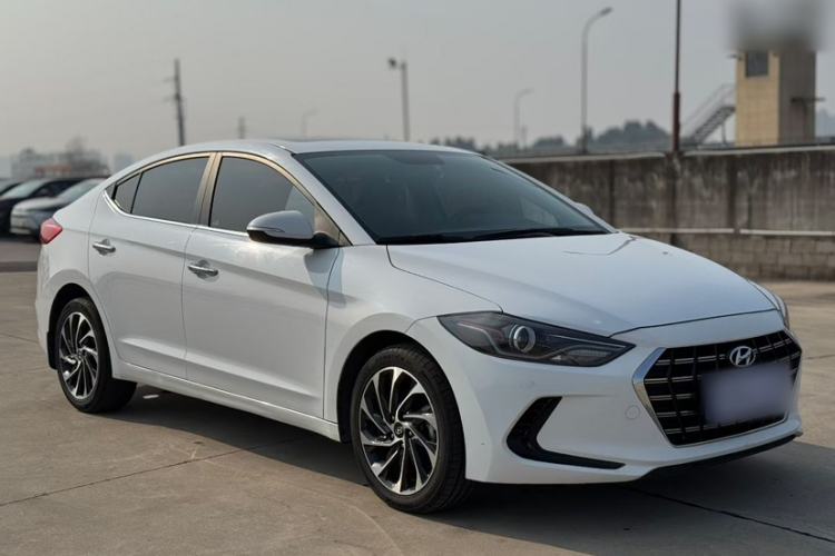 Used Hyundai Elantra (6th Generation / Lingdong) 2020 1.5L CVT Smart & Stylish – Elite Version Exterior 3