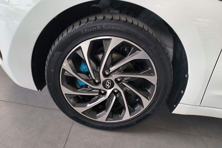 Used Hyundai Elantra (6th Generation / Lingdong) 2020 1.5L CVT Smart & Stylish – Elite Version Exterior 4
