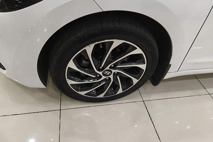 Used Hyundai Elantra (6th Generation / Lingdong) 2020 1.4T Dual-Clutch Xuan Dong · Dynamic Version Exterior 4