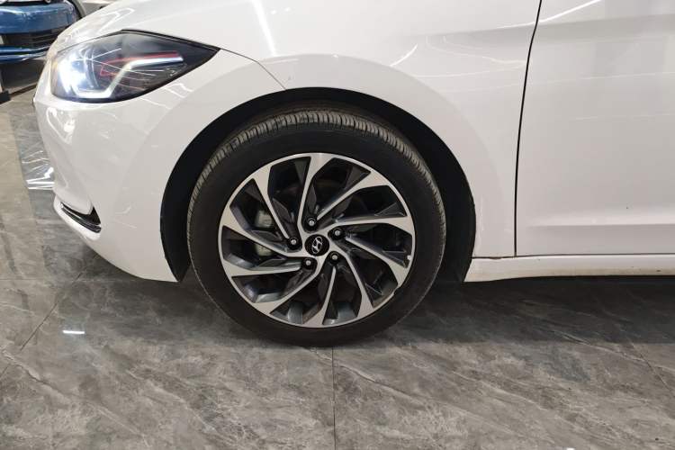 Used Hyundai Elantra (6th Generation / Lingdong) 2020 1.5L CVT Smart & Stylish – Elite Version Exterior 7