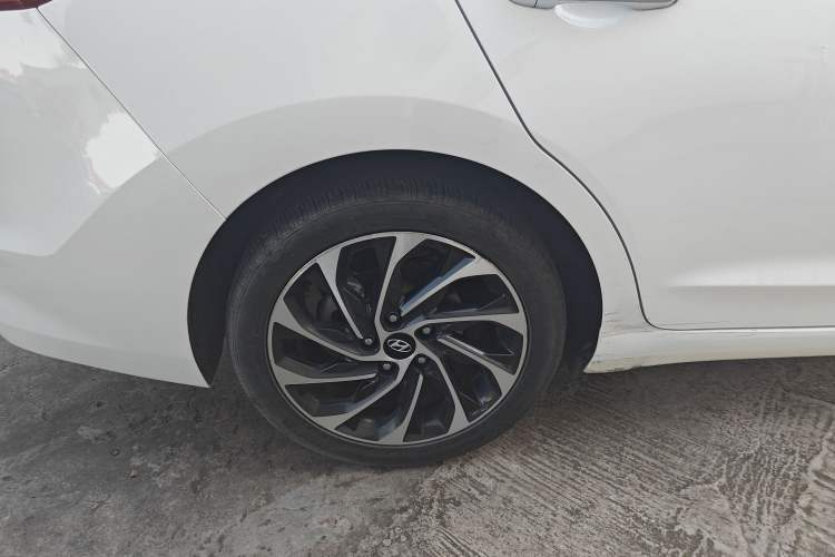 Used Hyundai Elantra (6th Generation / Lingdong) 2020 1.5L CVT Smart & Stylish – Elite Version Exterior 8