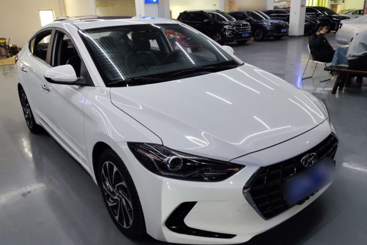 Used Hyundai Elantra (6th Generation / Lingdong) 2020 1.5L CVT Smart & Stylish – Elite Version Front Right 45 Deg