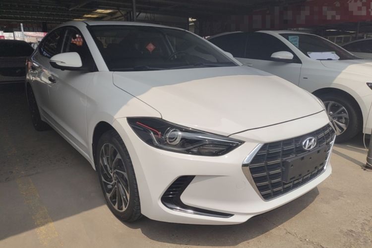 Used Hyundai Elantra (6th Generation / Lingdong) 2020 1.5L CVT Smart & Stylish – Elite Version Front Right 45 Deg