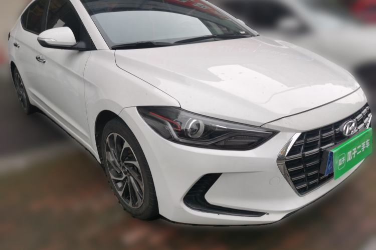 Used Hyundai Elantra (6th Generation / Lingdong) 2020 1.5L CVT Smart & Stylish – Elite Version Front Right 45 Deg