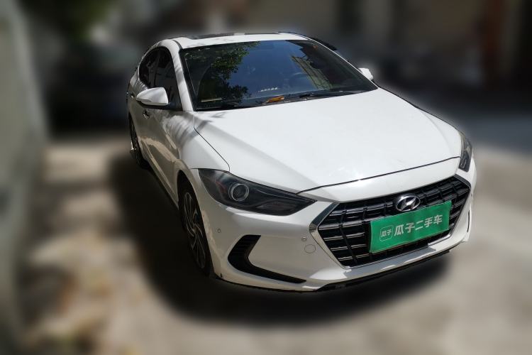 Used Hyundai Elantra (6th Generation / Lingdong) 2020 1.5L CVT Smart & Stylish – Elite Version Front Right 45 Deg