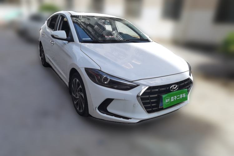 Used Hyundai Elantra (6th Generation / Lingdong) 2020 1.5L CVT Smart & Stylish – Elite Version Front Right 45 Deg