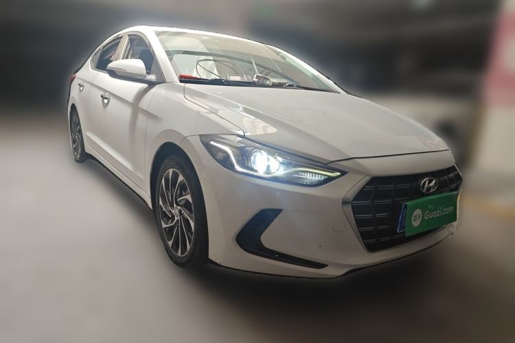 Used Hyundai Elantra (6th Generation / Lingdong) 2020 1.5L CVT Smart & Stylish – Elite Version Front Right 45 Deg