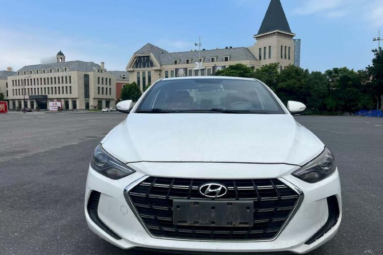 Used Hyundai Elantra (6th Generation / Lingdong) 2020 1.4T Dual-Clutch Xuan Dong · Dynamic Version Front