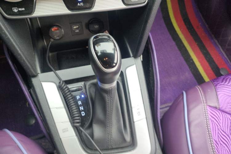 Used Hyundai Elantra (6th Generation / Lingdong) 2020 1.5L CVT Smart & Luxurious Trim Gear Lever