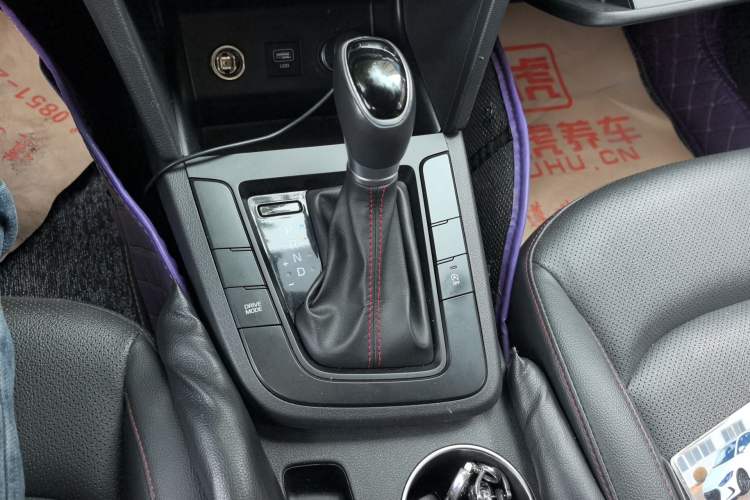 Used Hyundai Elantra (6th Generation / Lingdong) 2020 1.4T Dual-Clutch Xuan Dong · Dynamic Version Gear Lever