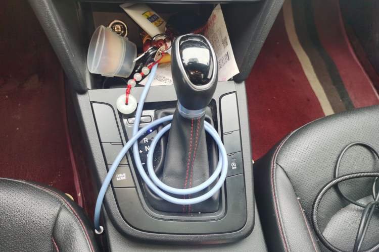 Used Hyundai Elantra (6th Generation / Lingdong) 2020 1.4T Dual-Clutch Xuan Dong · Dynamic Version Gear Lever