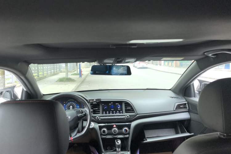 Used Hyundai Elantra (6th Generation / Lingdong) 2020 1.4T Dual-Clutch Xuan Dong · Dynamic Version Headliner