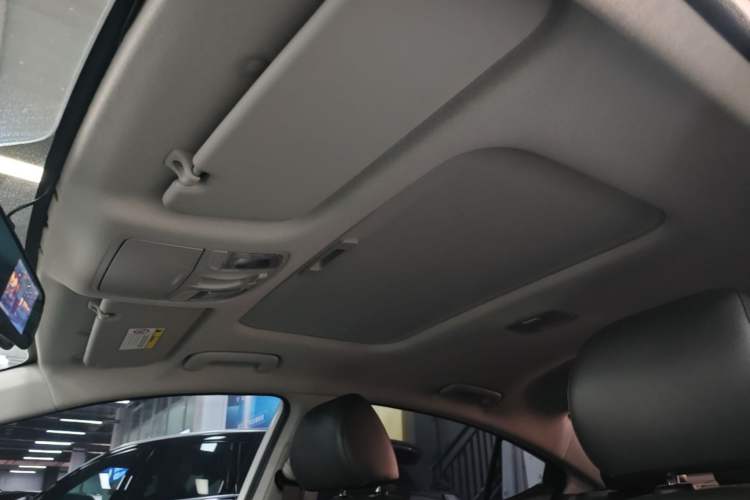 Used Hyundai Elantra (6th Generation / Lingdong) 2020 1.5L CVT Smart & Stylish – Elite Version Headliner