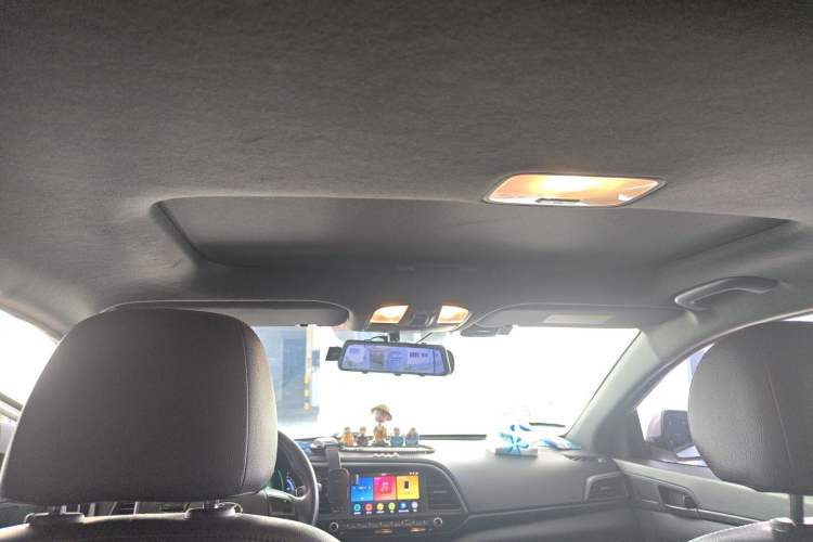 Used Hyundai Elantra (6th Generation / Lingdong) 2020 1.4T Dual-Clutch Xuan Dong · Dynamic Version Headliner