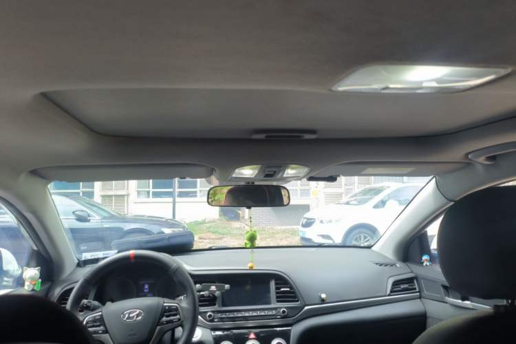 Used Hyundai Elantra (6th Generation / Lingdong) 2020 1.5L CVT Smart & Stylish – Elite Version Headliner