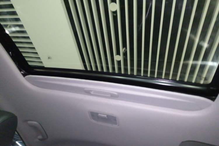 Used Hyundai Elantra (6th Generation / Lingdong) 2020 1.5L CVT Smart & Stylish – Elite Version Headliner