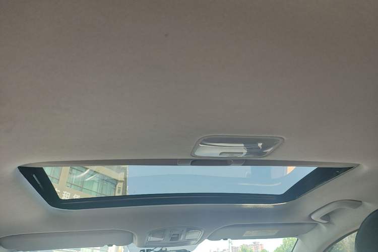 Used Hyundai Elantra (6th Generation / Lingdong) 2020 1.5L CVT Smart & Stylish – Elite Version Headliner