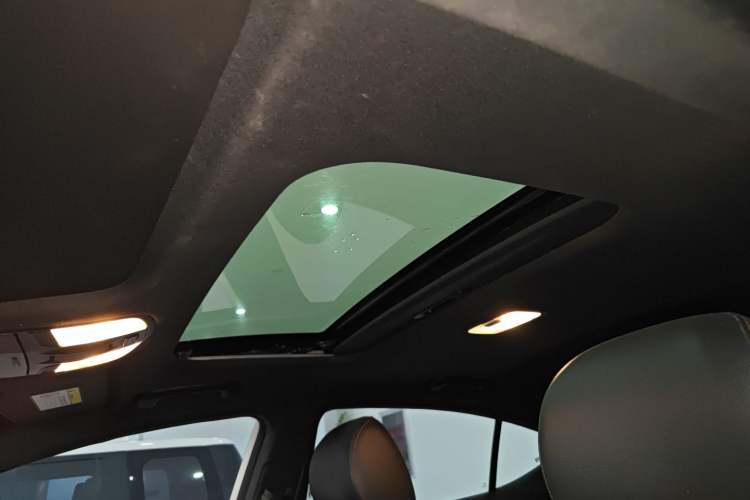 Used Hyundai Elantra (6th Generation / Lingdong) 2020 1.4T Dual-Clutch Xuan Dong · Dynamic Version Headliner