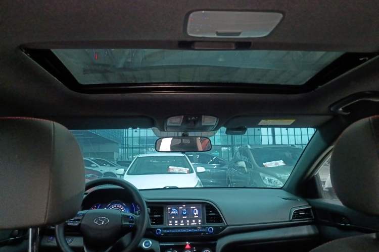 Used Hyundai Elantra (6th Generation / Lingdong) 2020 1.4T Dual-Clutch Xuan Dong · Dynamic Version Headliner