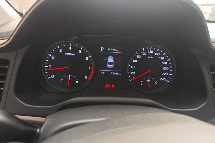 Used Hyundai Elantra (6th Generation / Lingdong) 2020 1.5L CVT Smart & Stylish – Elite Version Instrument Cluster
