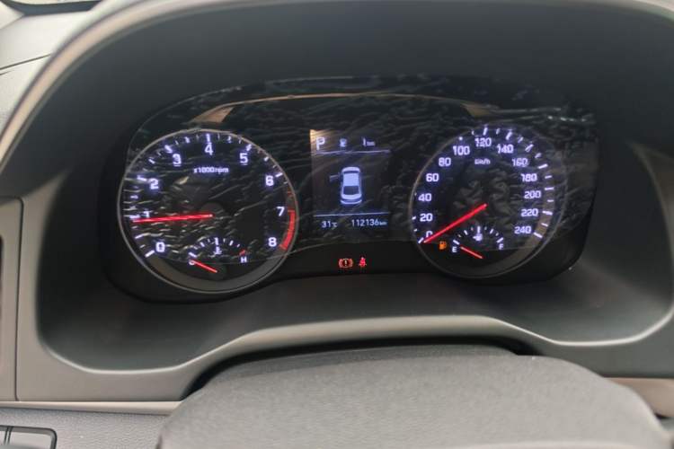 Used Hyundai Elantra (6th Generation / Lingdong) 2020 1.5L CVT Smart & Stylish – Elite Version Instrument Cluster