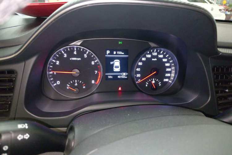 Used Hyundai Elantra (6th Generation / Lingdong) 2020 1.5L CVT Smart & Stylish – Elite Version Instrument Cluster