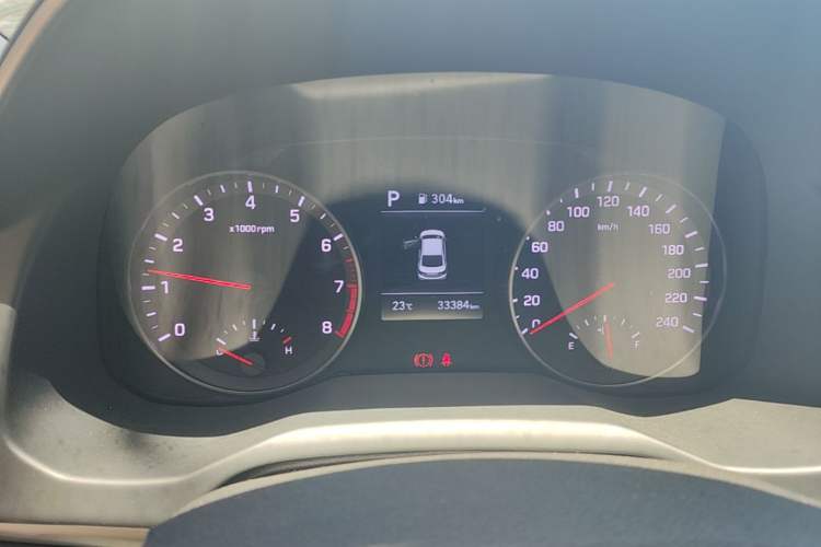 Used Hyundai Elantra (6th Generation / Lingdong) 2020 1.5L CVT Smart & Stylish – Elite Version Instrument Cluster