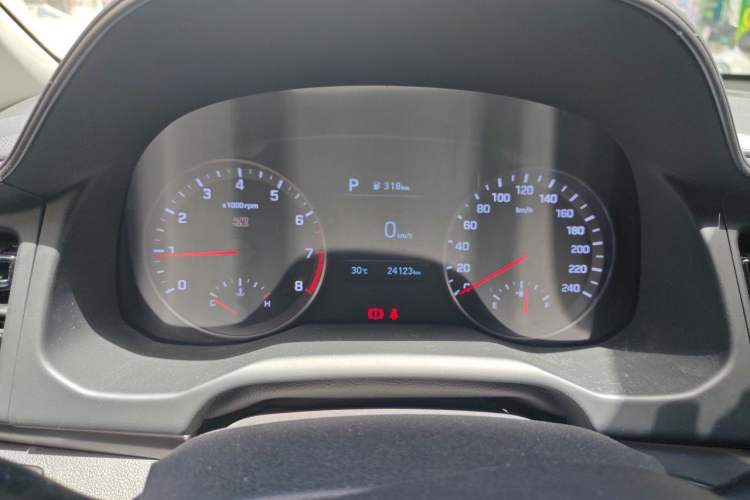 Used Hyundai Elantra (6th Generation / Lingdong) 2020 1.5L CVT Smart & Stylish – Elite Version Instrument Cluster