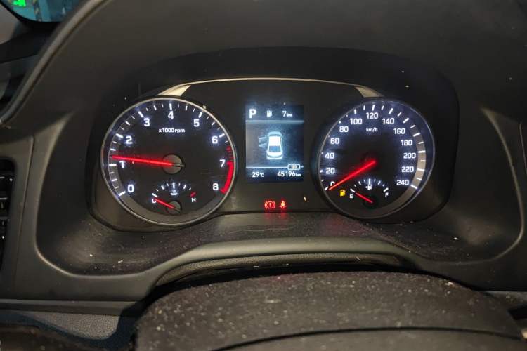 Used Hyundai Elantra (6th Generation / Lingdong) 2020 1.5L CVT Smart & Stylish – Elite Version Instrument Cluster