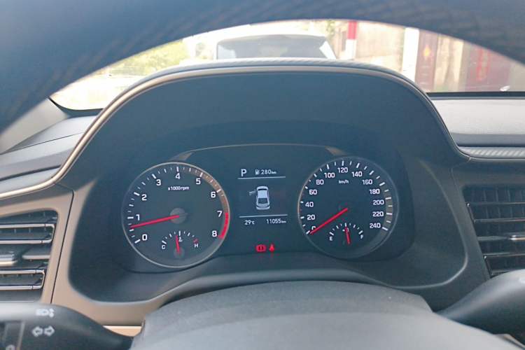 Used Hyundai Elantra (6th Generation / Lingdong) 2020 1.5L CVT Smart & Stylish – Elite Version Instrument Cluster