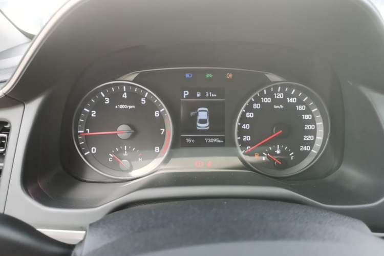 Used Hyundai Elantra (6th Generation / Lingdong) 2020 1.5L CVT Smart & Stylish – Elite Version Instrument Cluster