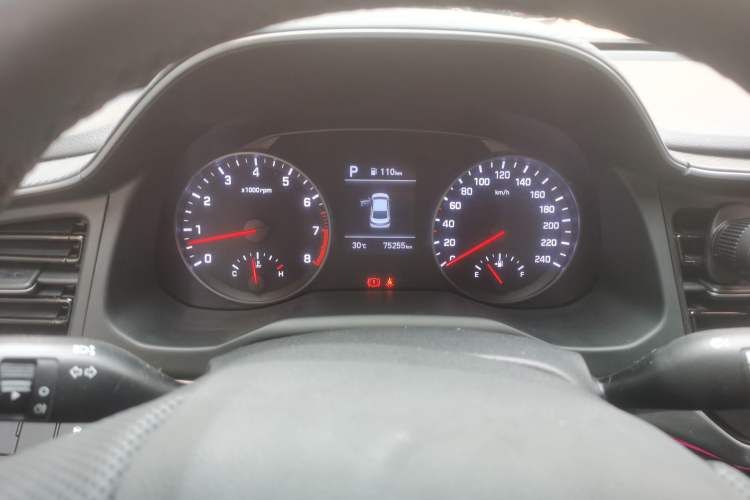 Used Hyundai Elantra (6th Generation / Lingdong) 2020 1.5L CVT Smart & Stylish – Elite Version Instrument Cluster