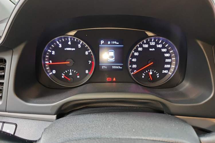 Used Hyundai Elantra (6th Generation / Lingdong) 2020 1.5L CVT Smart & Stylish – Elite Version Instrument Cluster