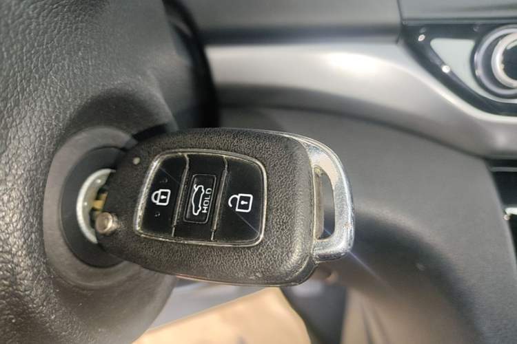Used Hyundai Elantra (6th Generation / Lingdong) 2020 1.5L CVT Smart & Stylish – Elite Version Interior 1