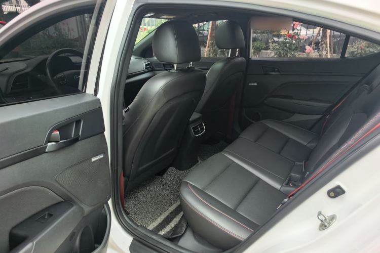 Used Hyundai Elantra (6th Generation / Lingdong) 2020 1.4T Dual-Clutch Xuan Dong · Dynamic Version Interior 2