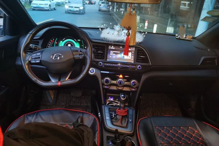 Used Hyundai Elantra (6th Generation / Lingdong) 2020 1.4T Dual-Clutch Xuan Dong · Dynamic Version Interior 2