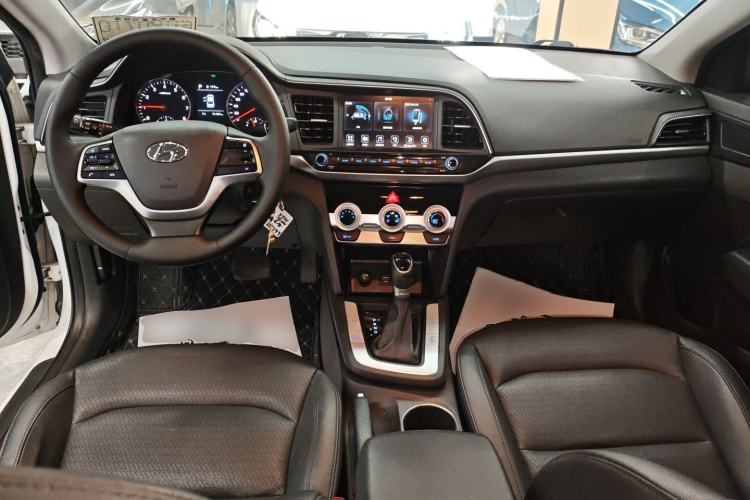 Used Hyundai Elantra (6th Generation / Lingdong) 2020 1.5L CVT Smart & Stylish – Elite Version Interior 2