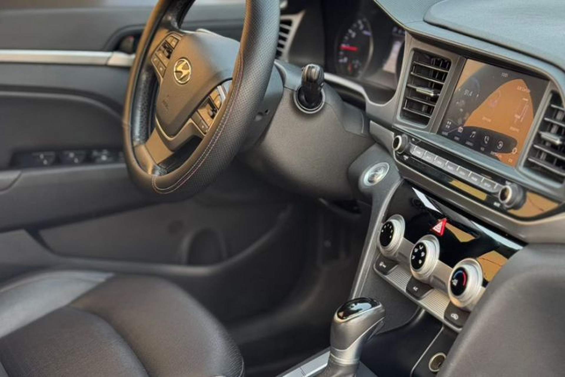Used Hyundai Elantra (6th Generation / Lingdong) 2020 1.5L CVT Smart & Stylish – Elite Version Interior 2