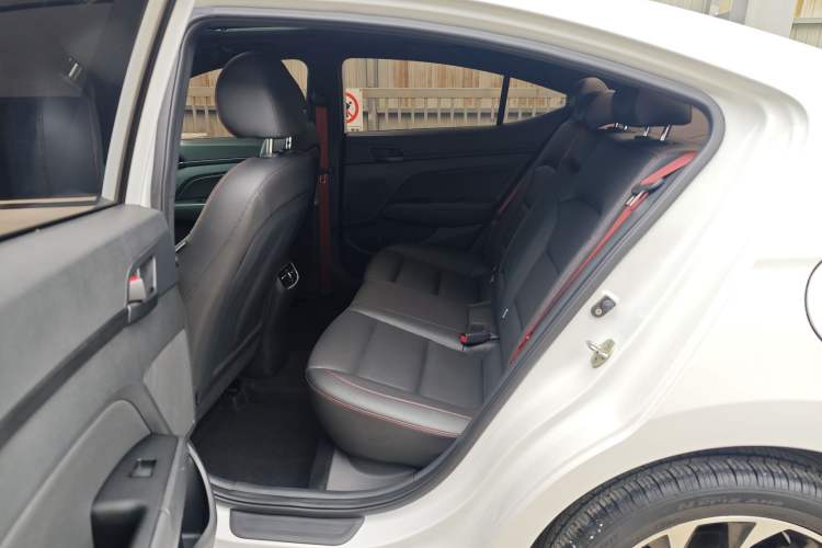 Used Hyundai Elantra (6th Generation / Lingdong) 2020 1.4T Dual-Clutch Xuan Dong · Dynamic Version Interior 3