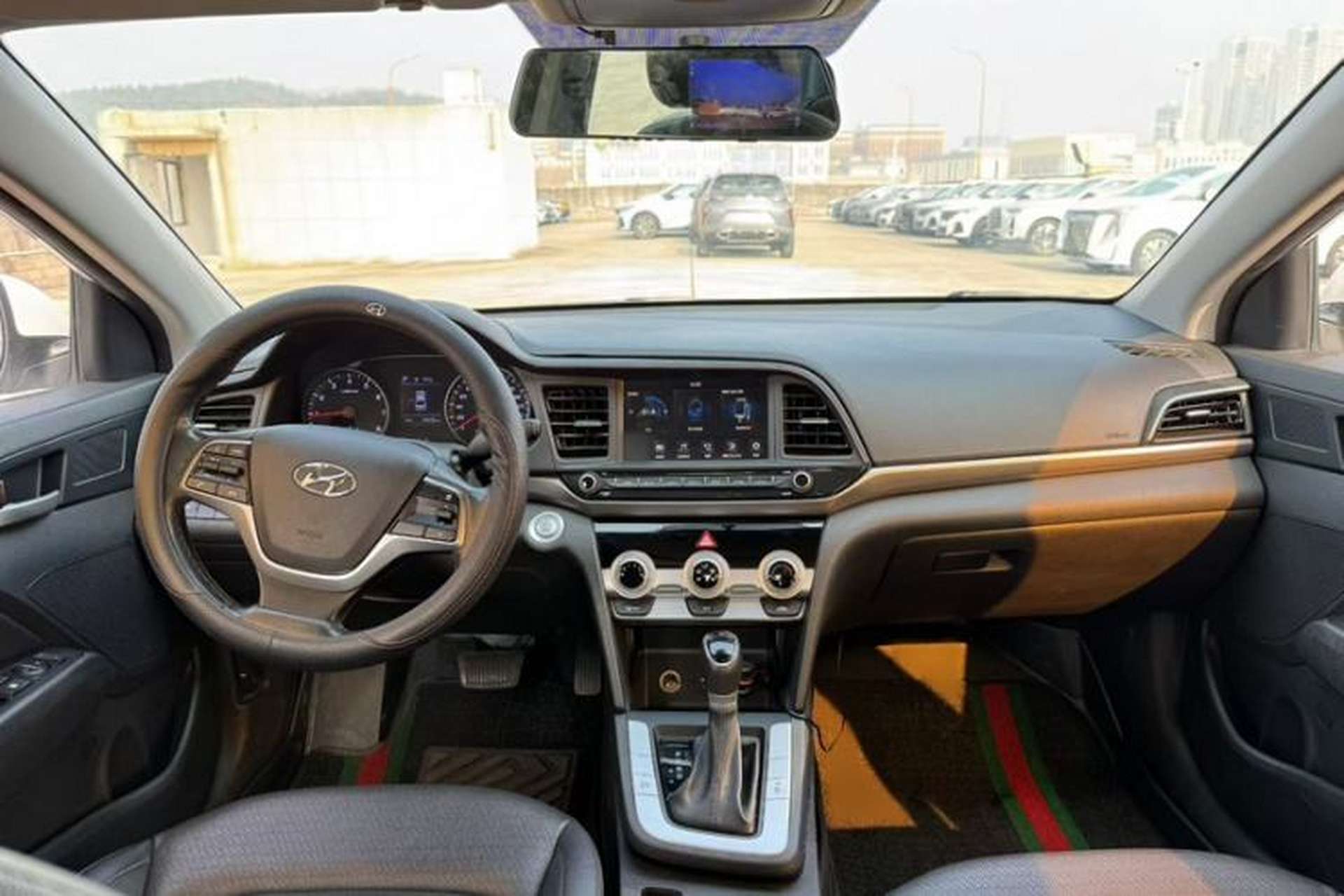 Used Hyundai Elantra (6th Generation / Lingdong) 2020 1.5L CVT Smart & Stylish – Elite Version Interior 3