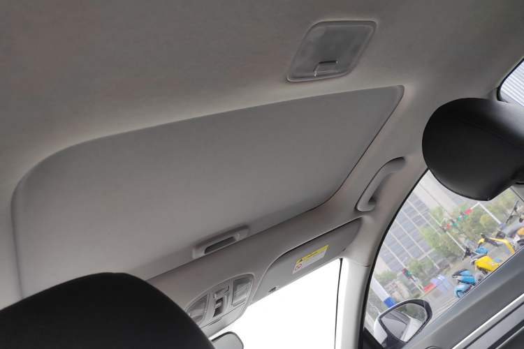 Used Hyundai Elantra (6th Generation / Lingdong) 2020 1.5L CVT Smart & Stylish – Elite Version Interior 5