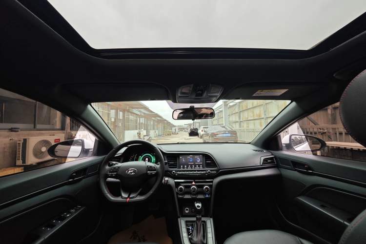 Used Hyundai Elantra (6th Generation / Lingdong) 2020 1.4T Dual-Clutch Xuan Dong · Dynamic Version Interior 7
